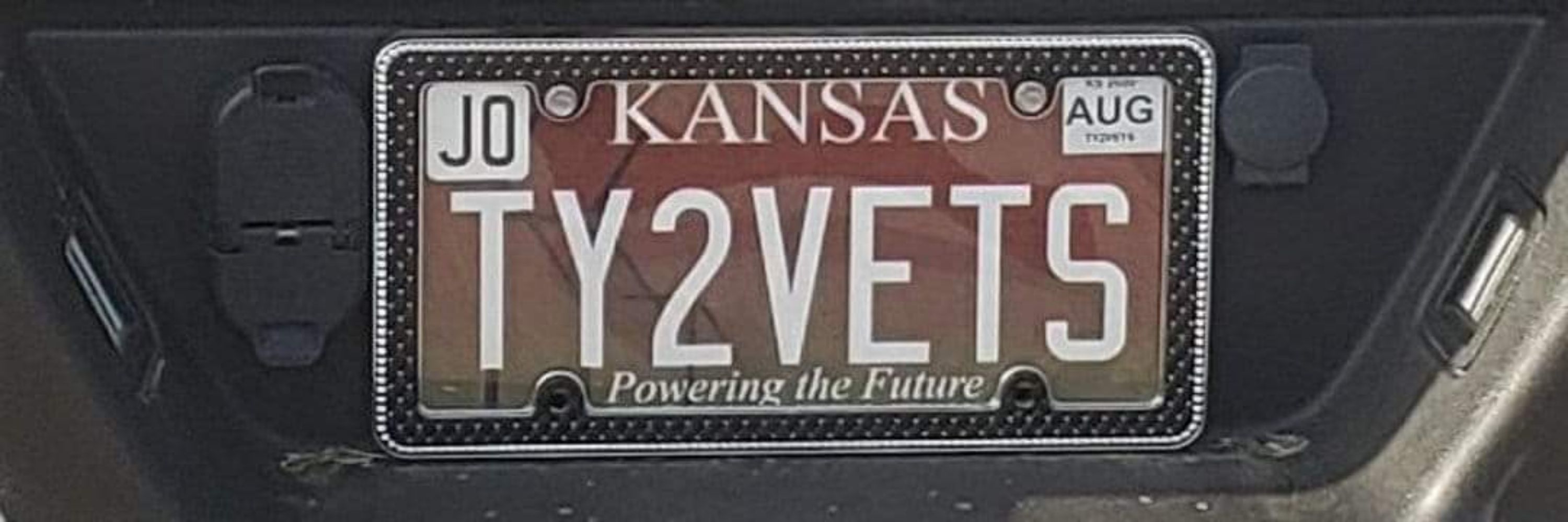 Christine Nichols TY2VETS