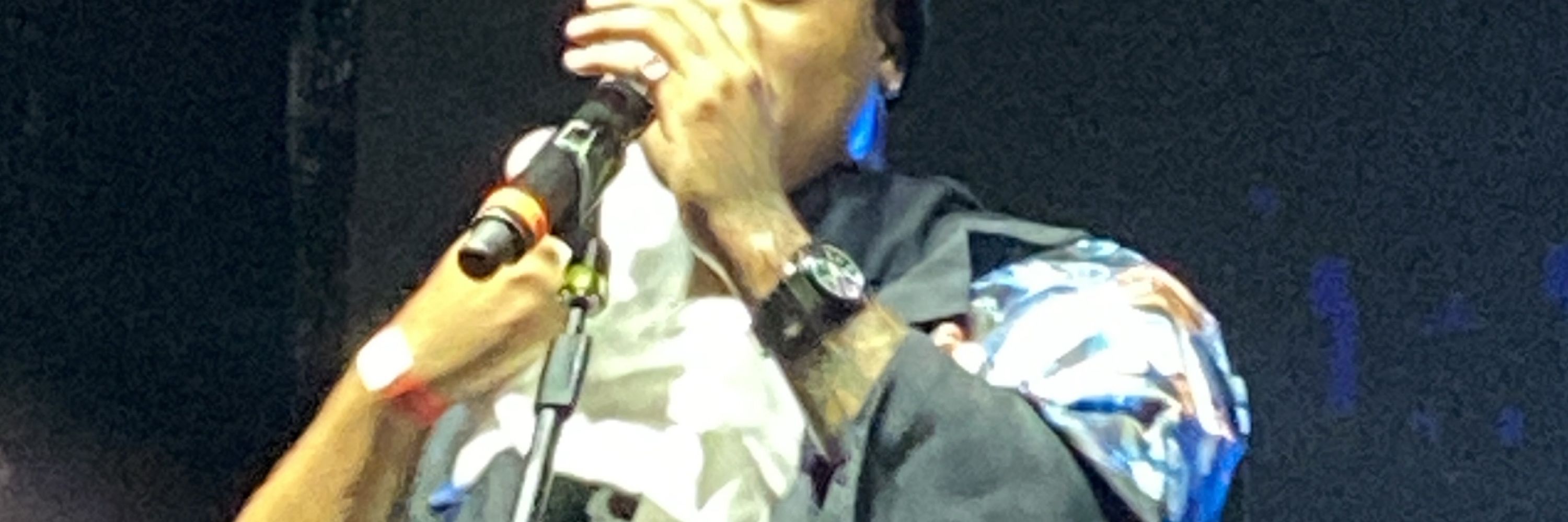 M 💋