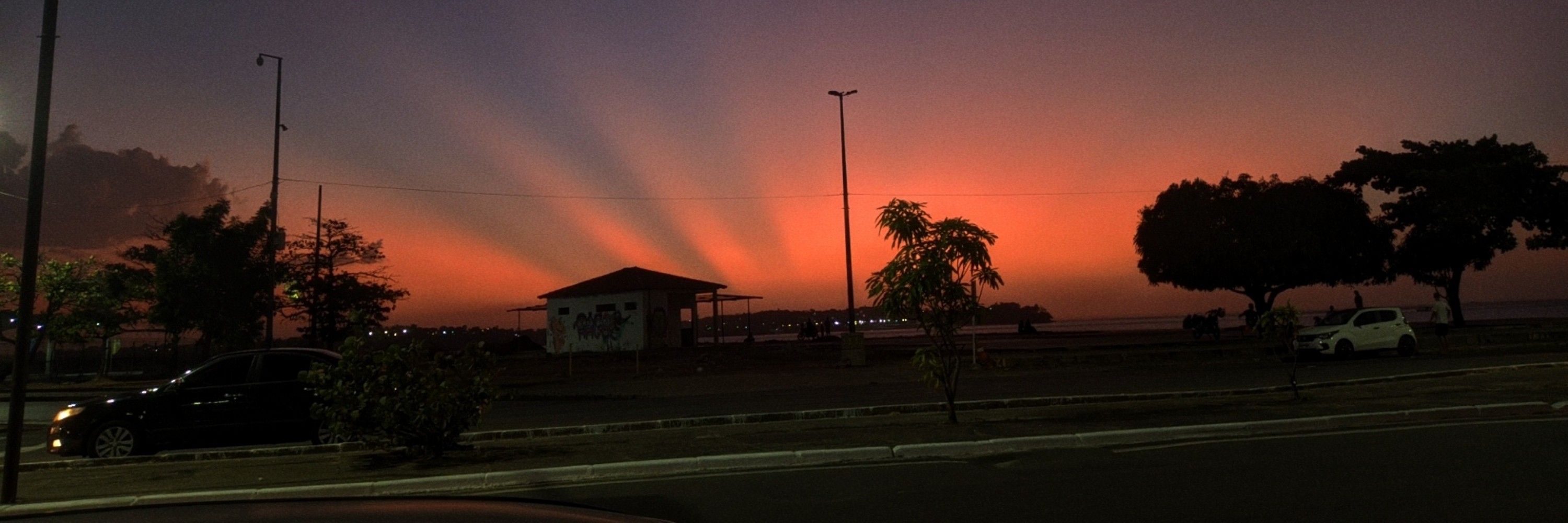 04i05am