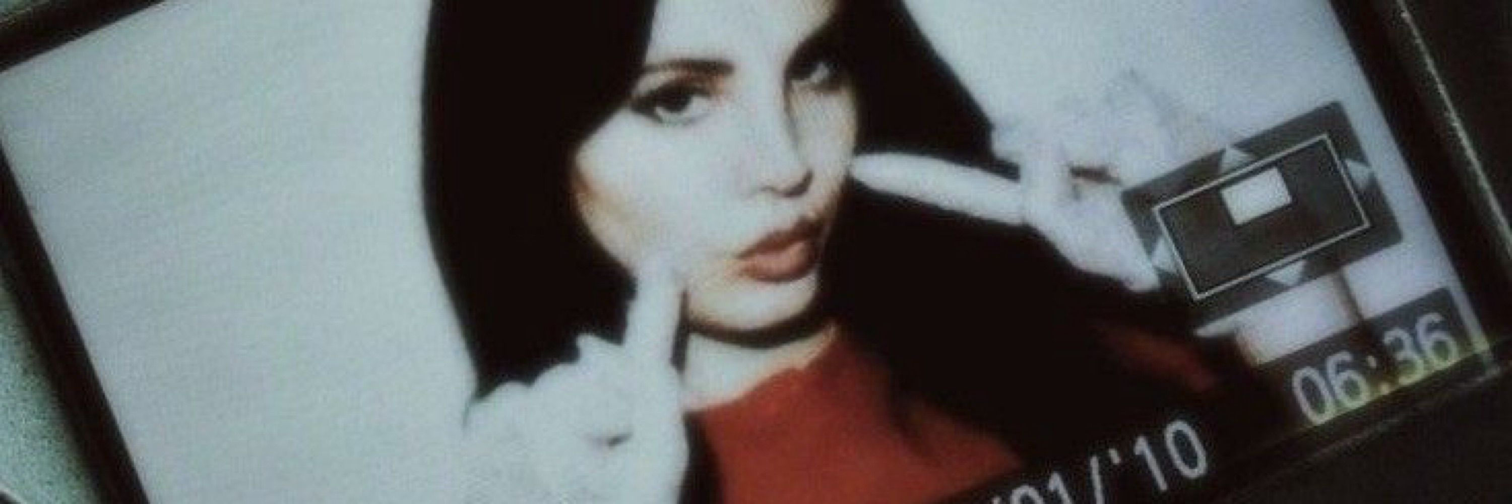    💋 