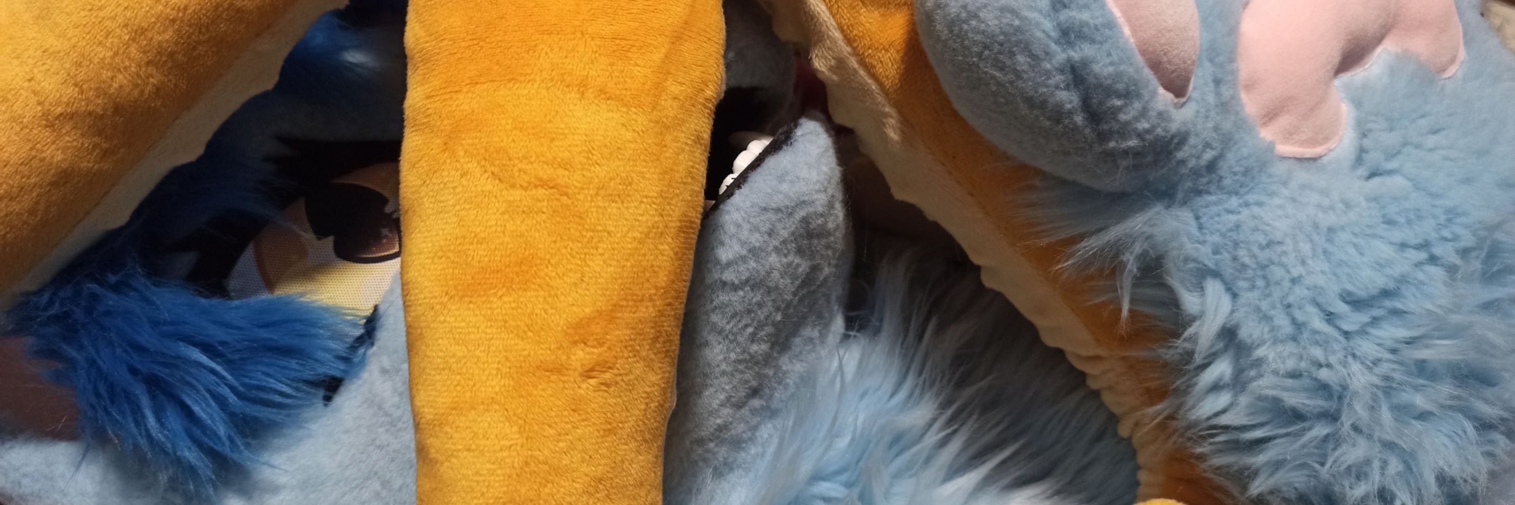 🔞🖤💛❤️ 🌈Patatkat🐾