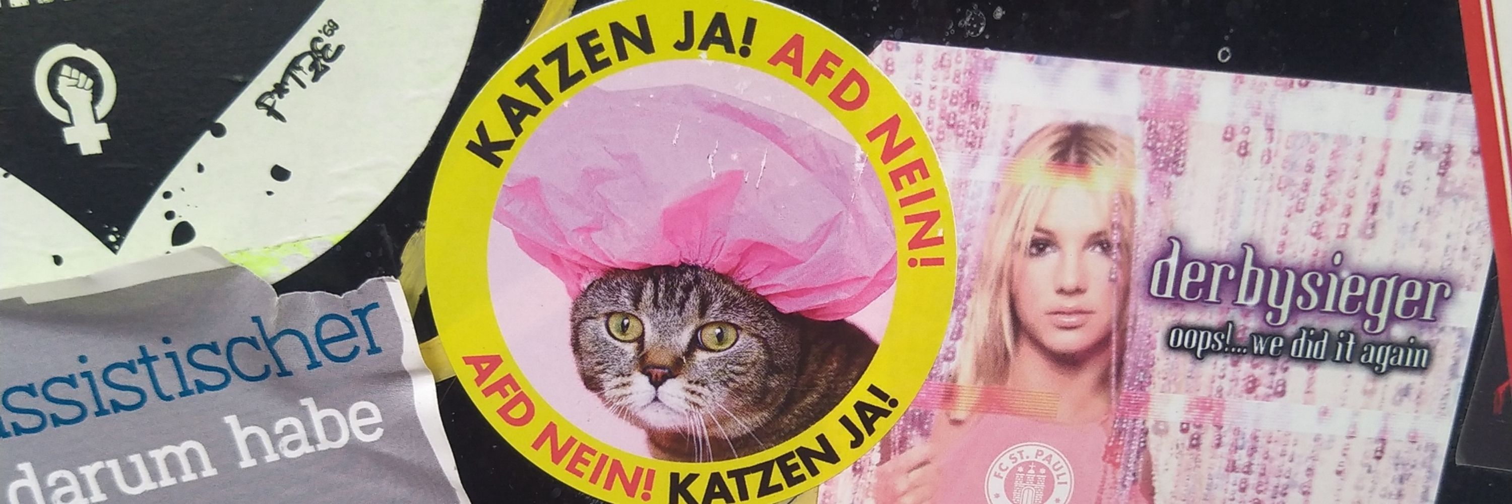 Til barrikadene