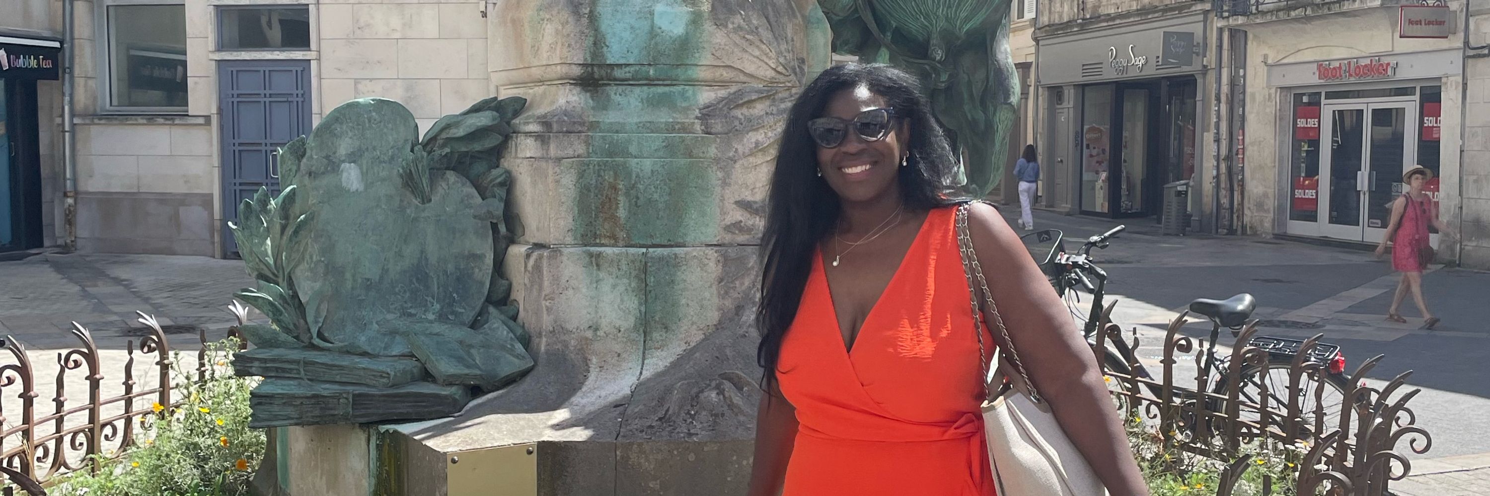 Dr.Nicole Brown