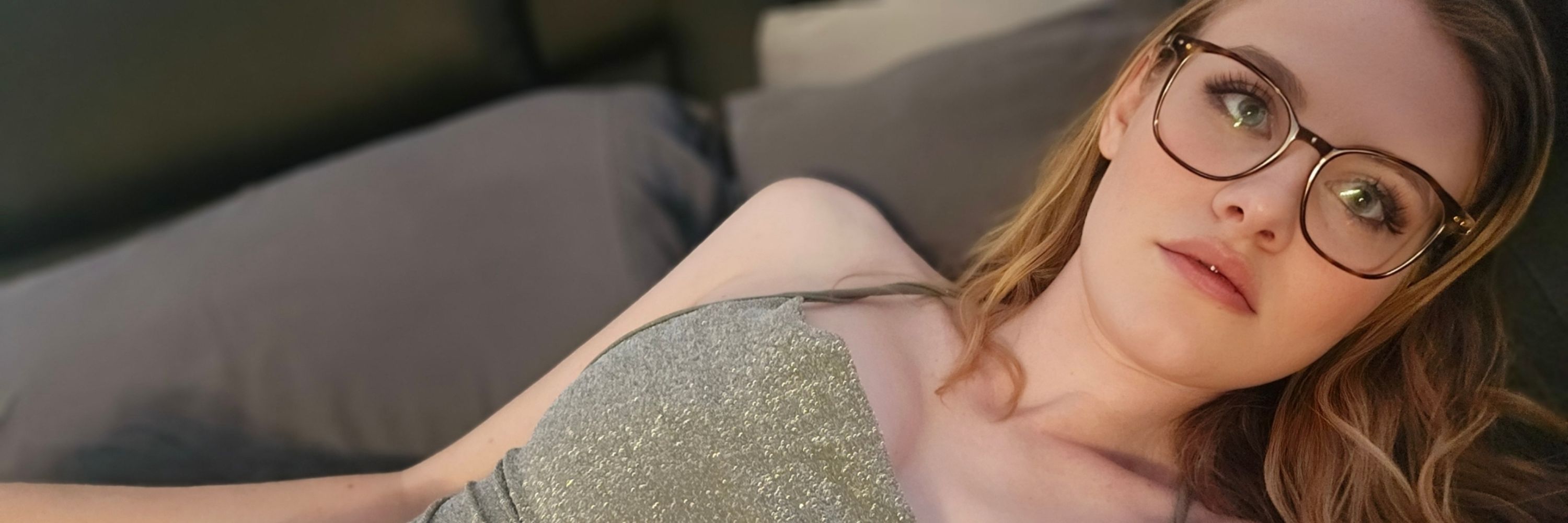 Roni James