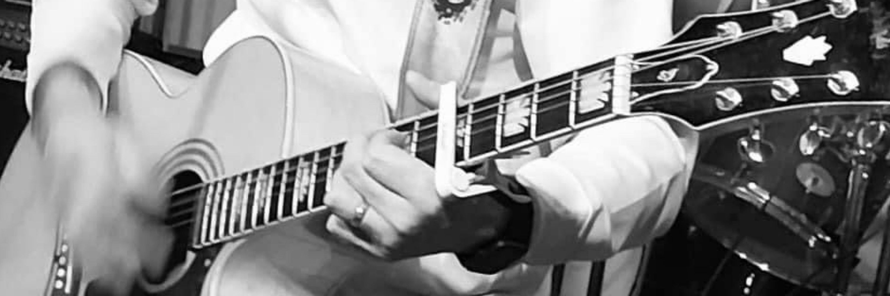Paul Quinn Acoustic