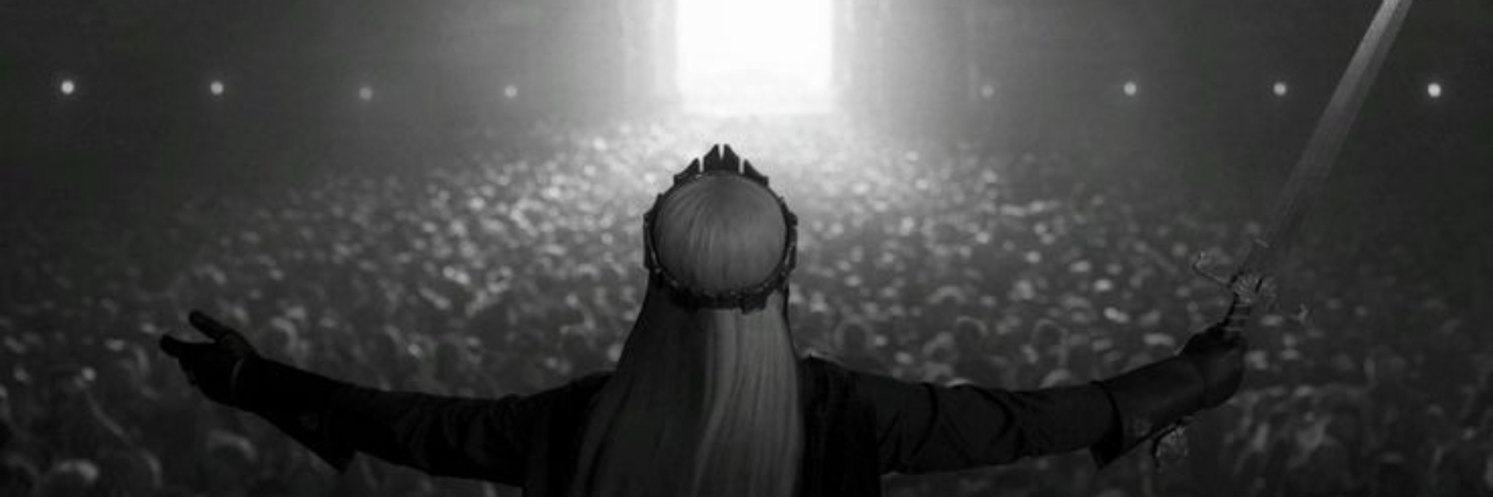 𝔇𝔬𝔪𝔦𝔫𝔦𝔮𝔲𝔢