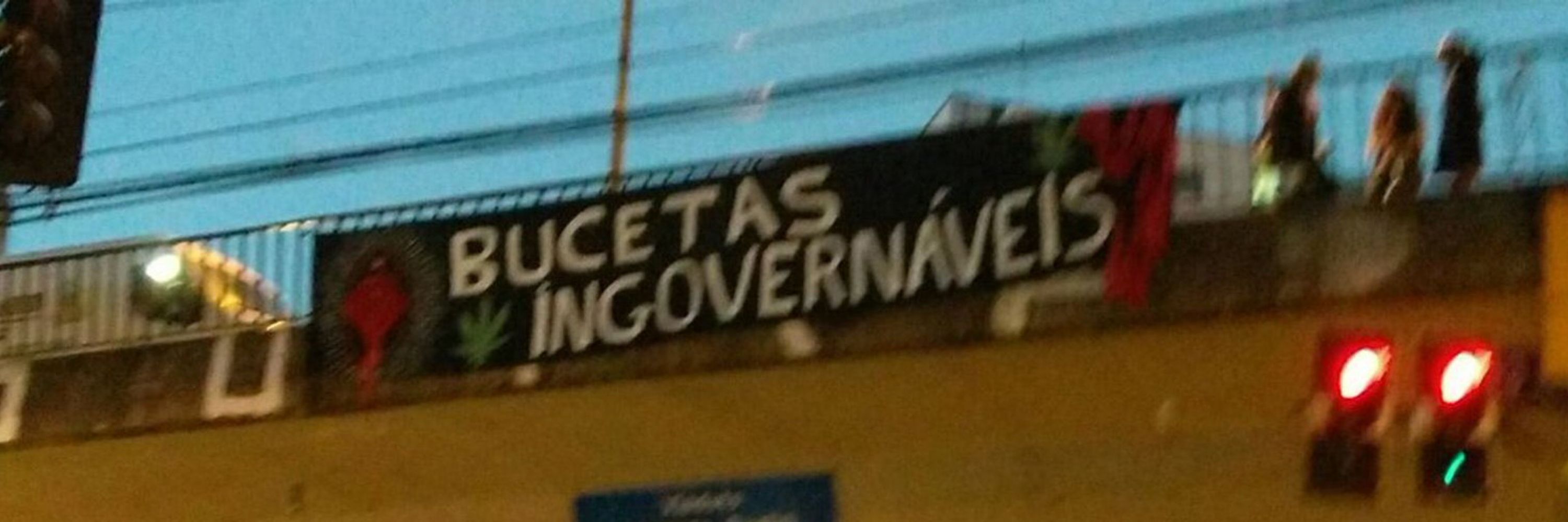 júlia nairóbi gleen sloan ✠