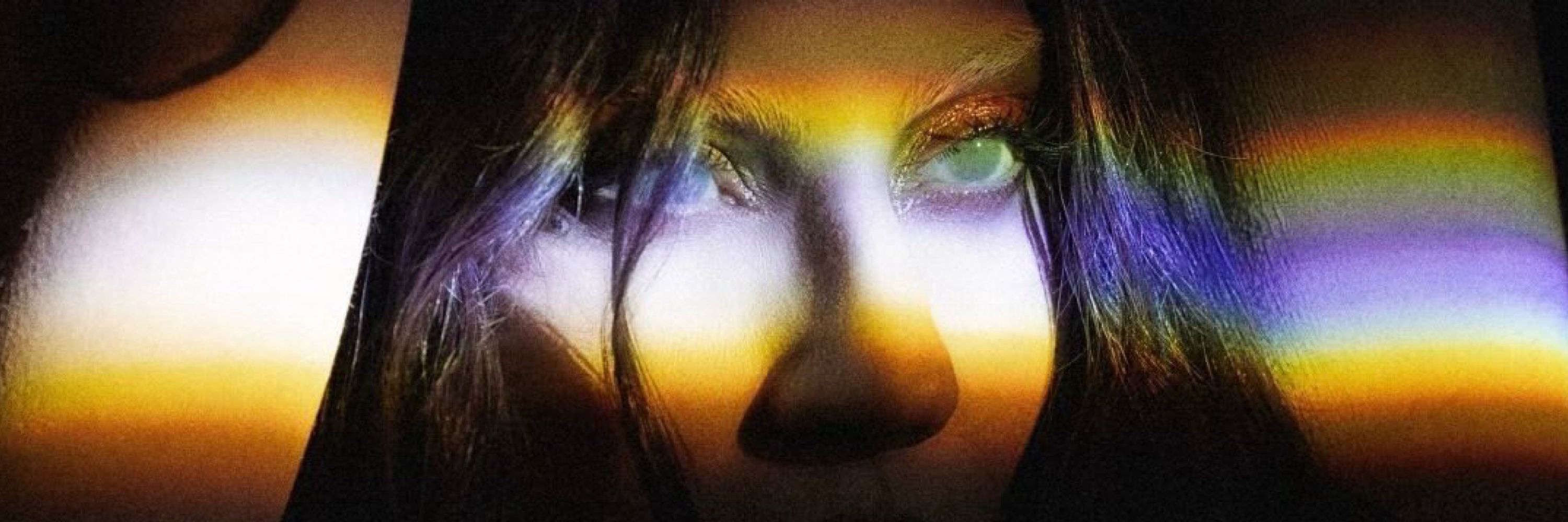  ƎSⱯƎSIꓷ #LG7