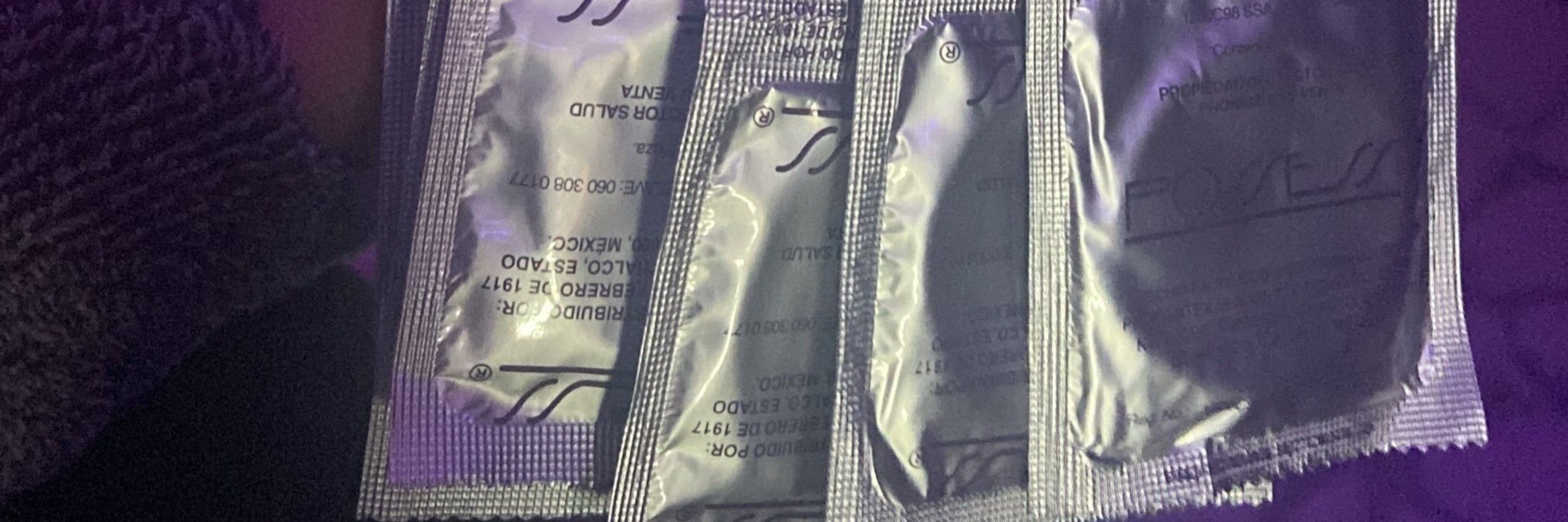𝐀𝐱𝐞𝐥 𝐛𝐛𝐜 𝐝𝐨𝐦𝐢𝐧𝐚𝐧𝐭𝐞