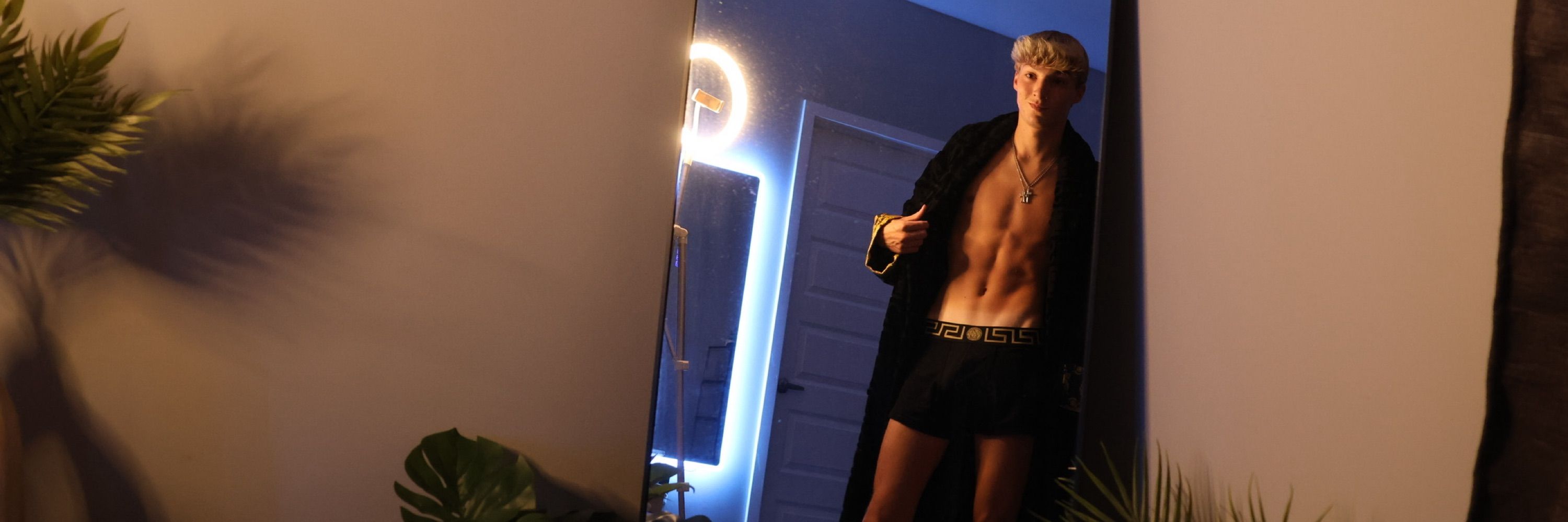 Blonde Boy Brad