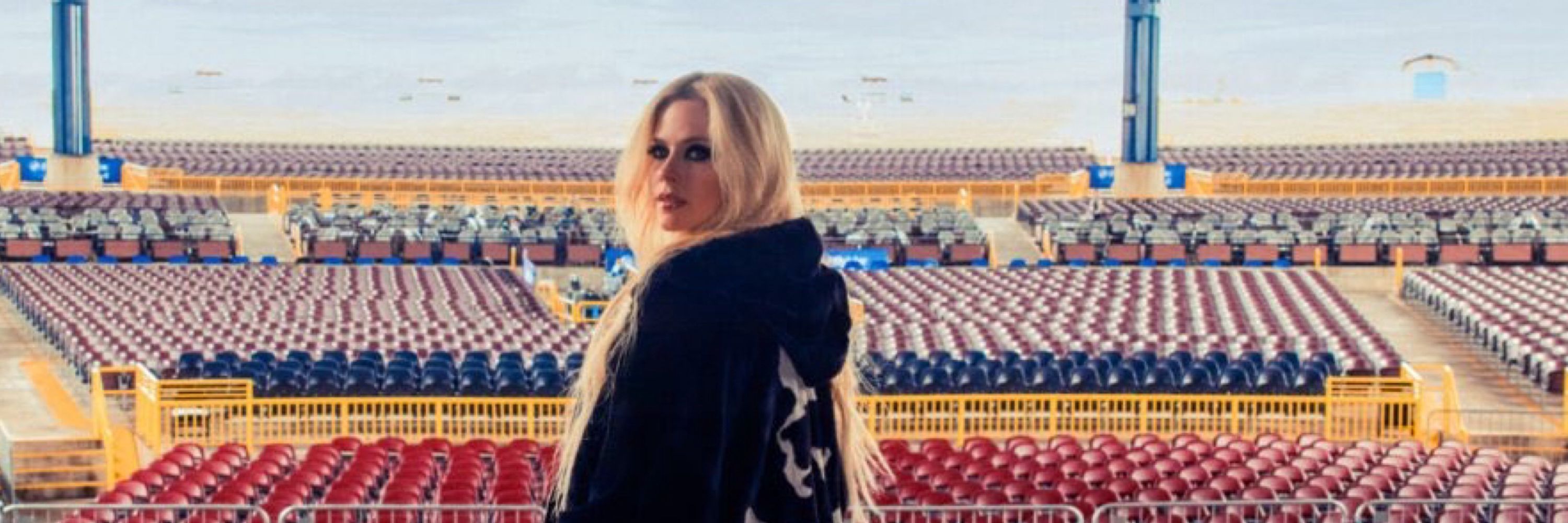 Avril Lavigne Updates