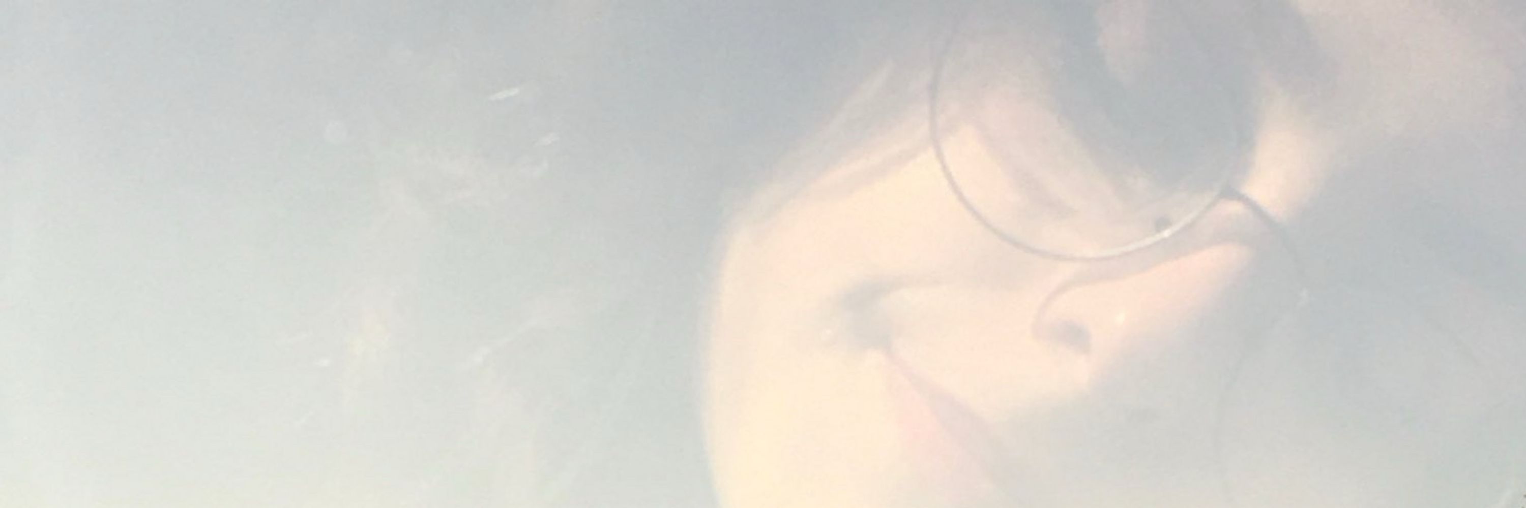 ｡･:*REBE*:･ﾟ