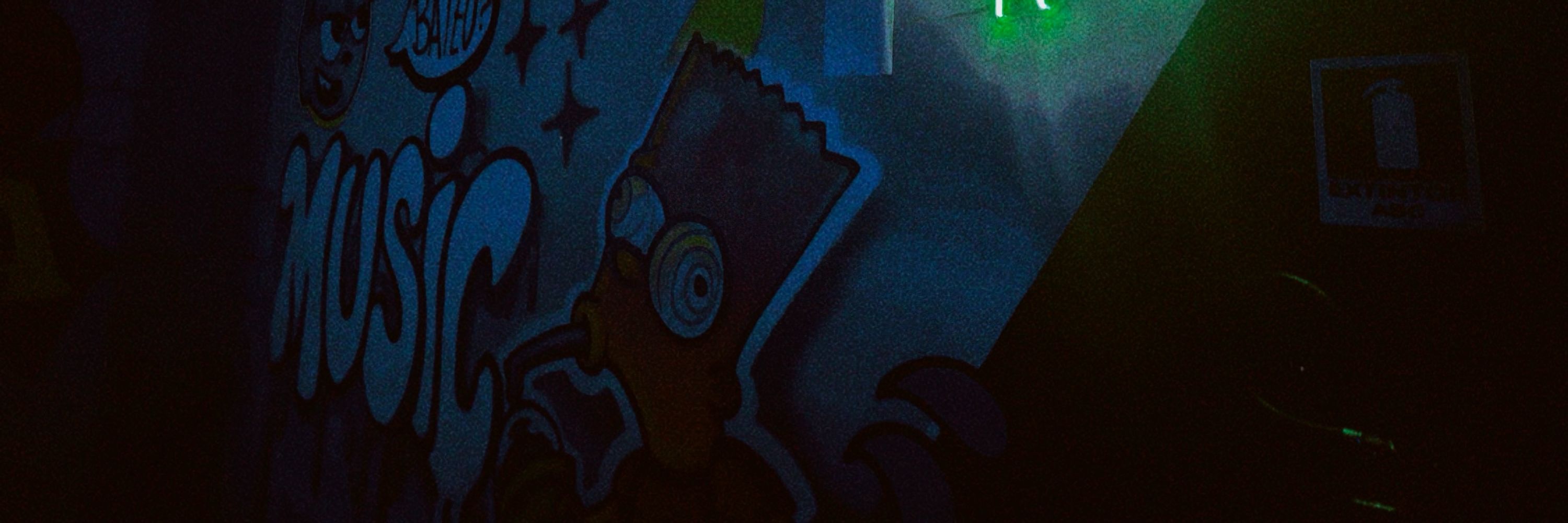👀