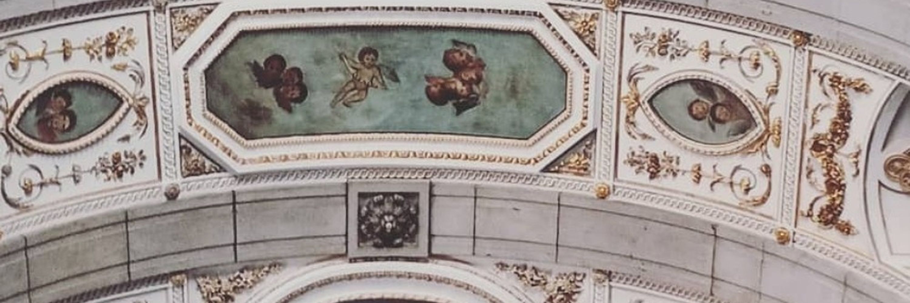 🩸🏺SocRATes🏺🩸(BAT ATTACK!!🦇)