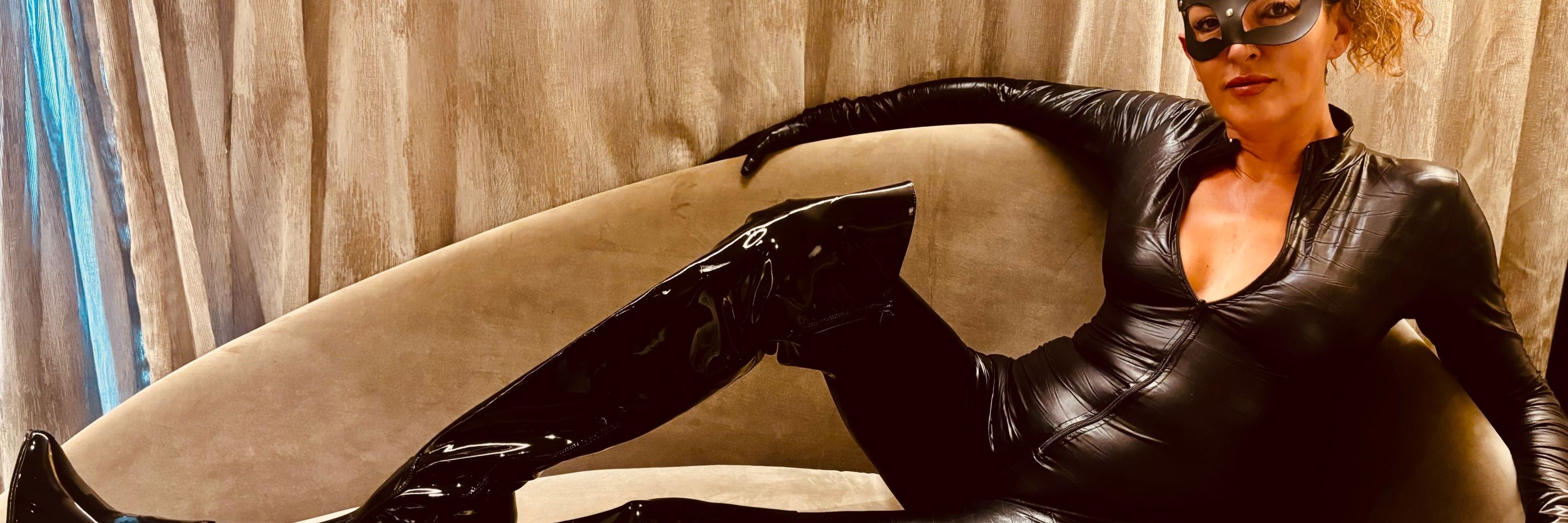 Kinky Kitty