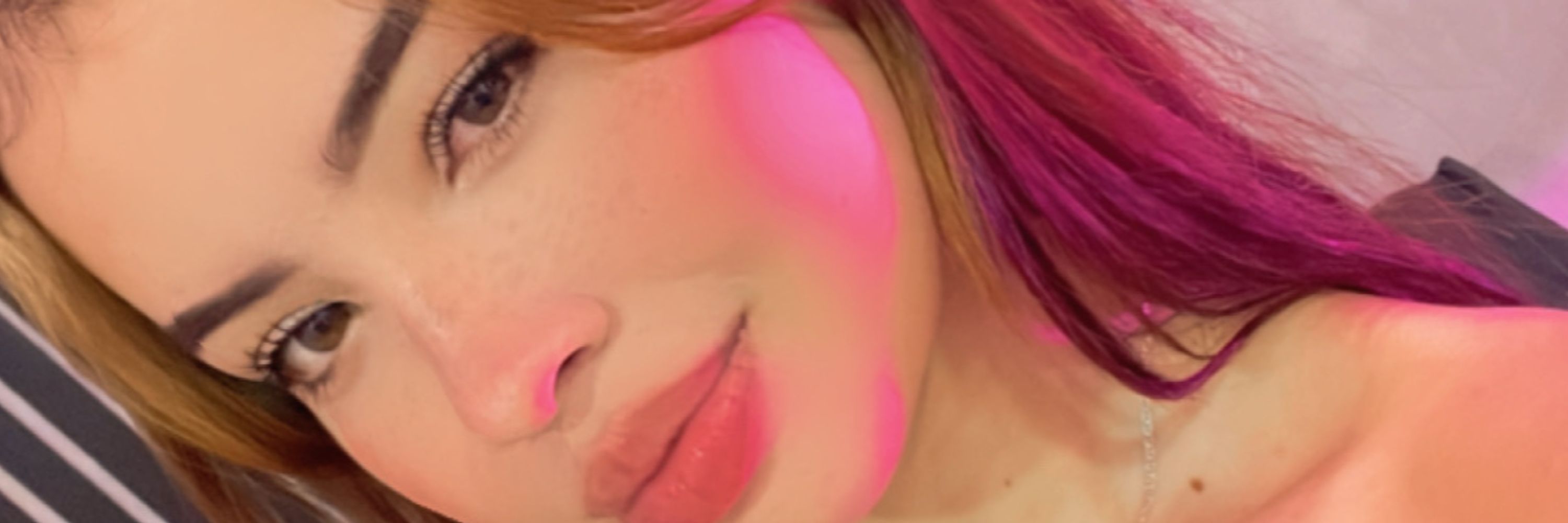 𝔈𝔪𝔪𝔞 𝔒𝔯𝔱𝔦𝔷 🦋🎀