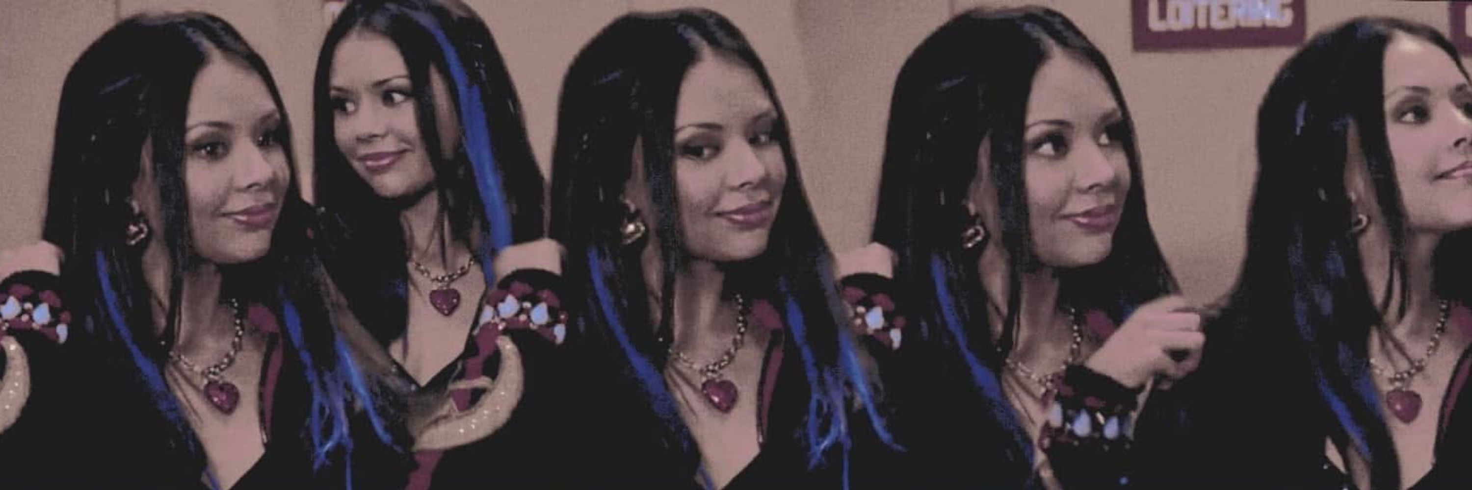 Mona Vanderwaal