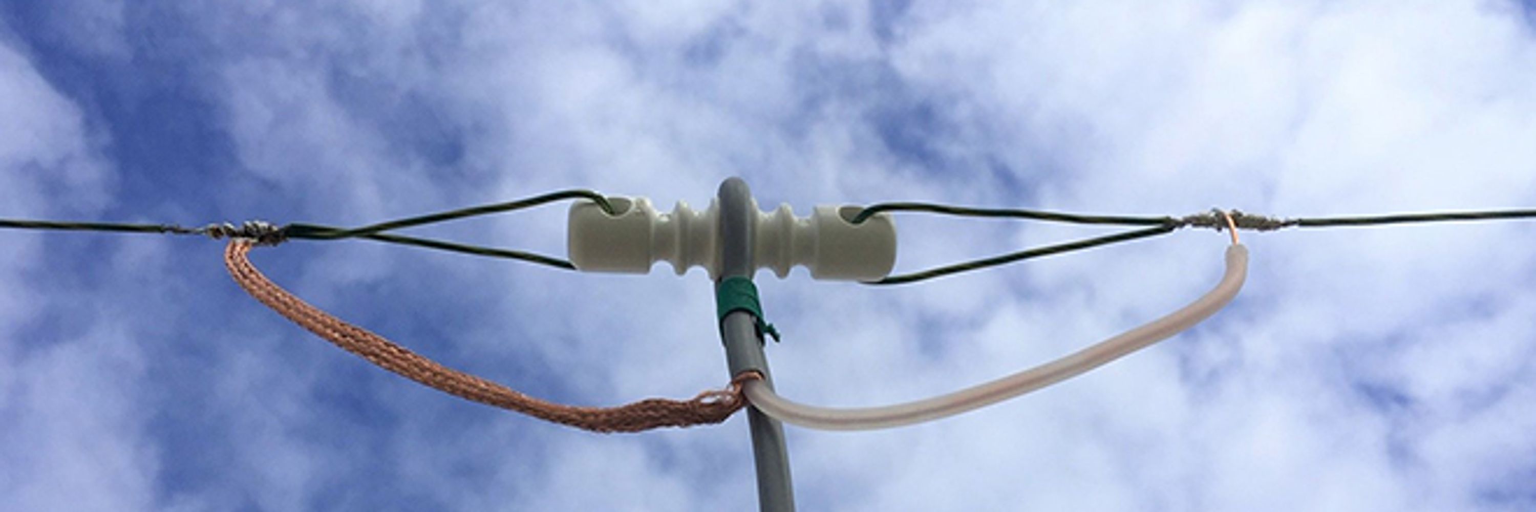 The Dipole - Amateur Radio's Finest News Source