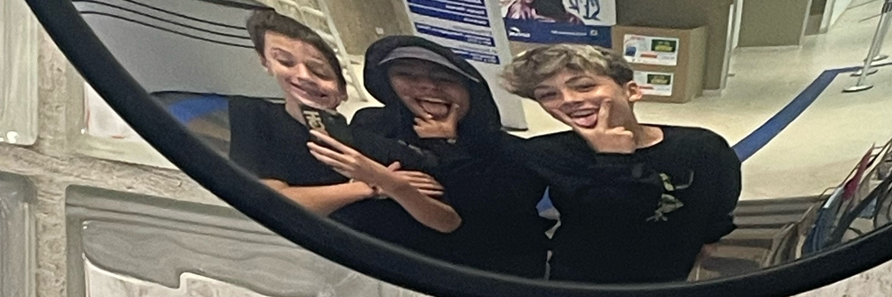 👼