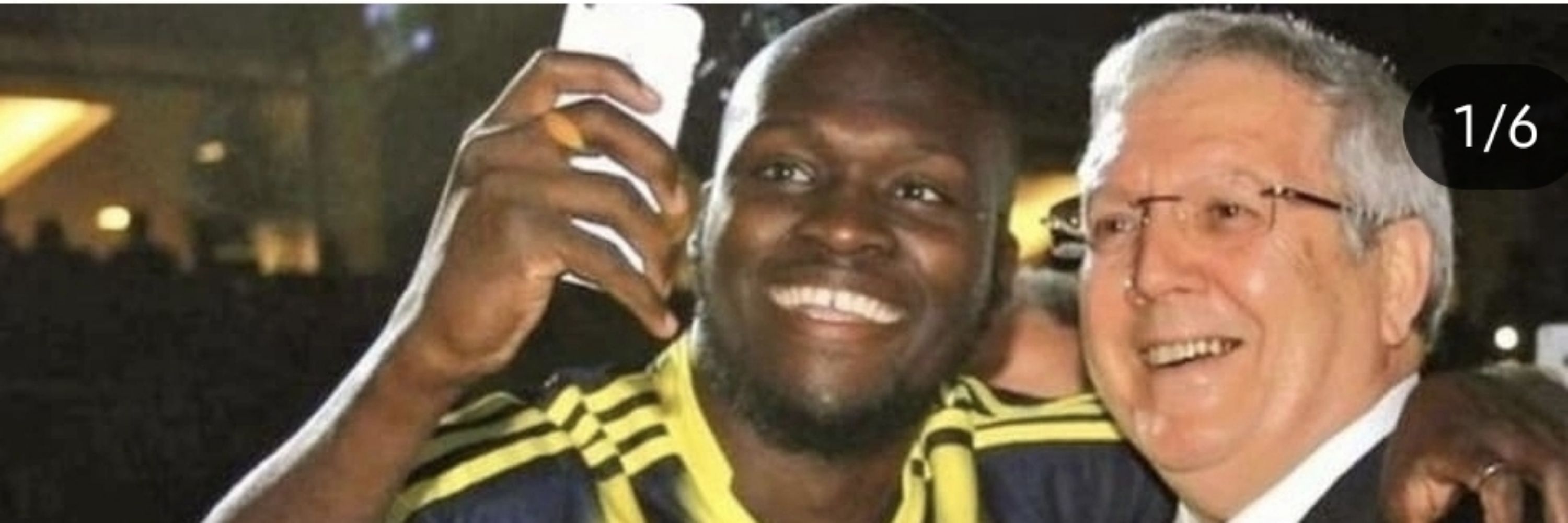 KK💛💙