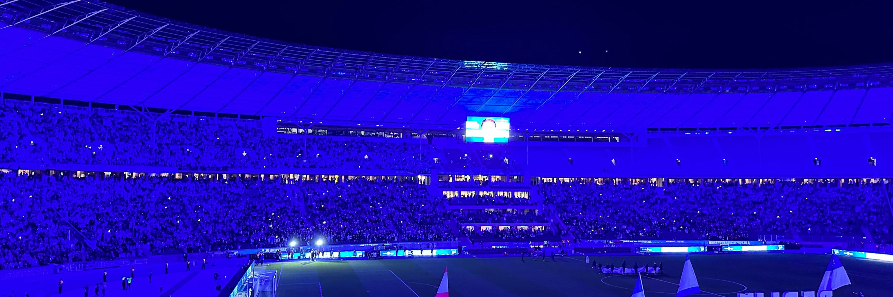 Frollein 🔵⚪️