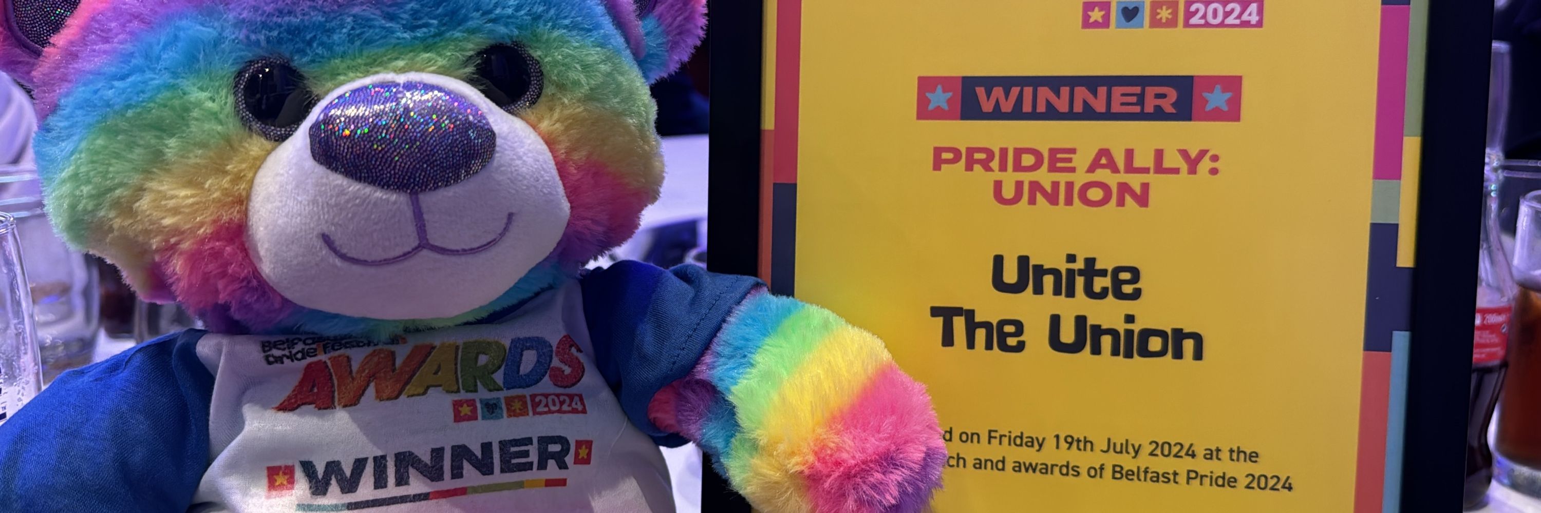 Uиιтε LGBT+ Iяεlαиd