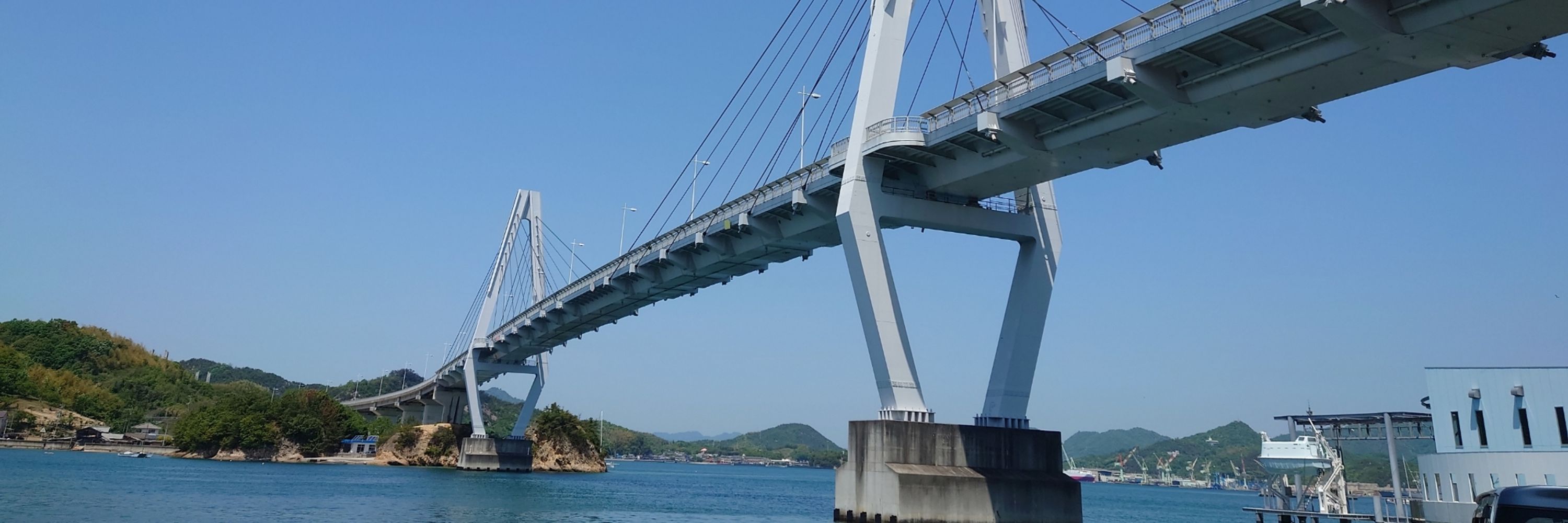 威鳴