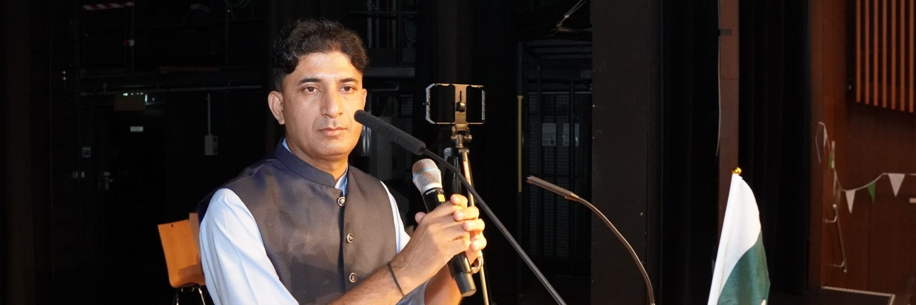 Azhar kiani