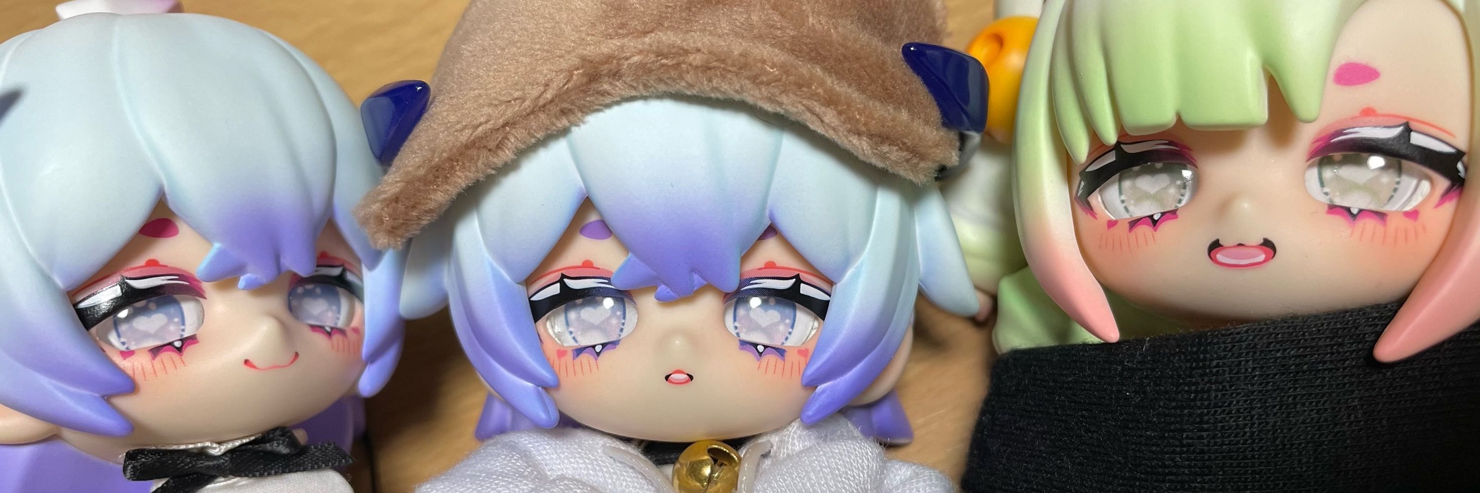 なヴ