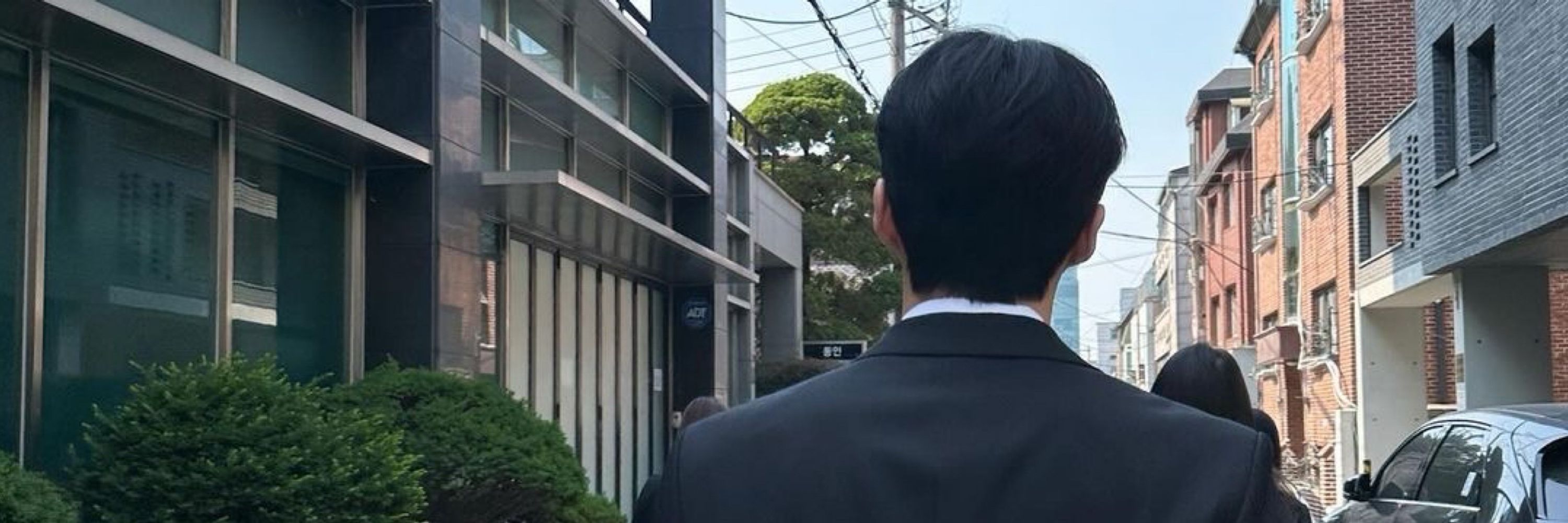 썬..
