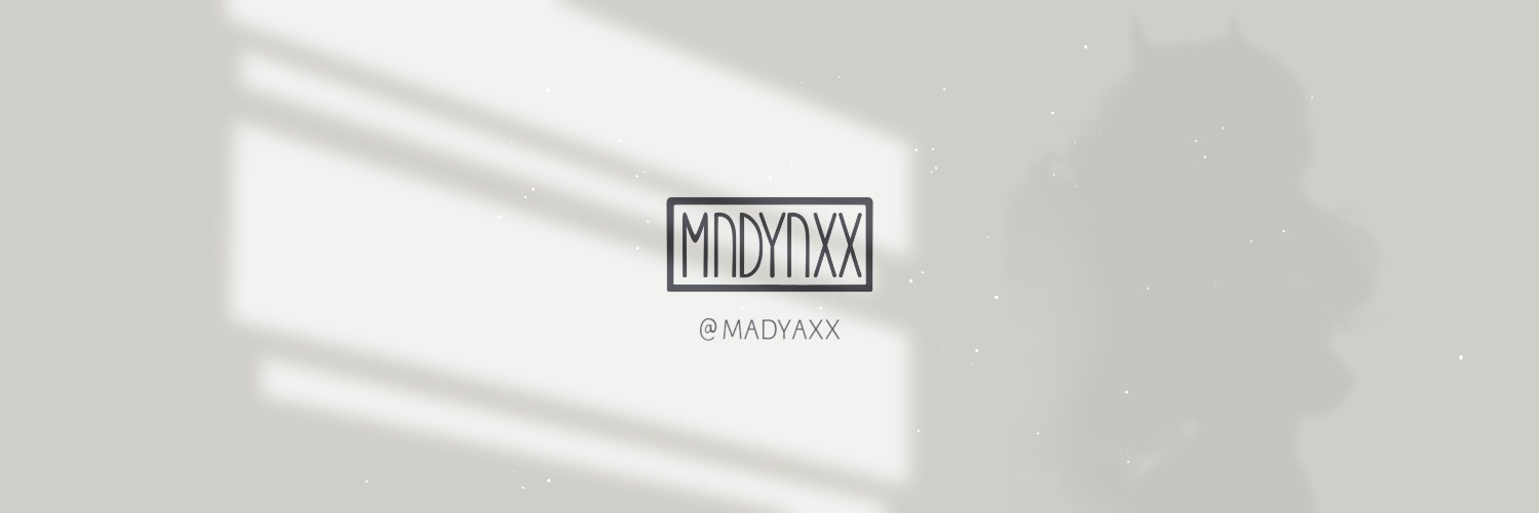 「MΛDYΛXX」