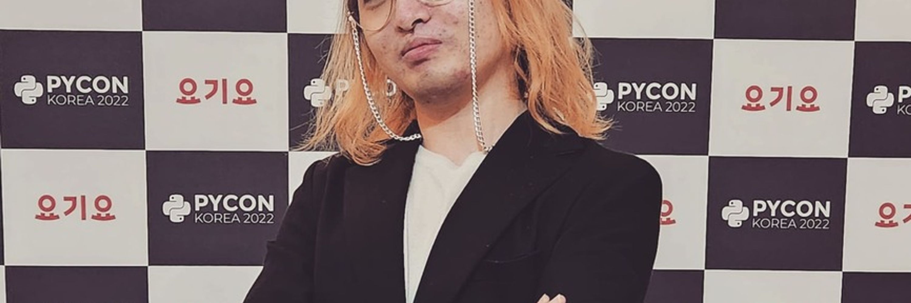 Jaeyeol Lee (a.k.a. kodingwarrior) :vim: