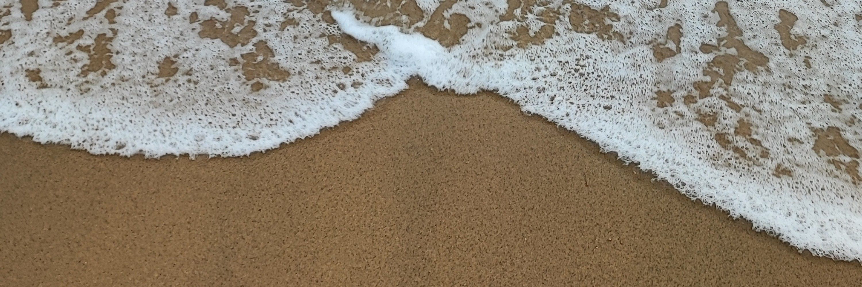 ☂