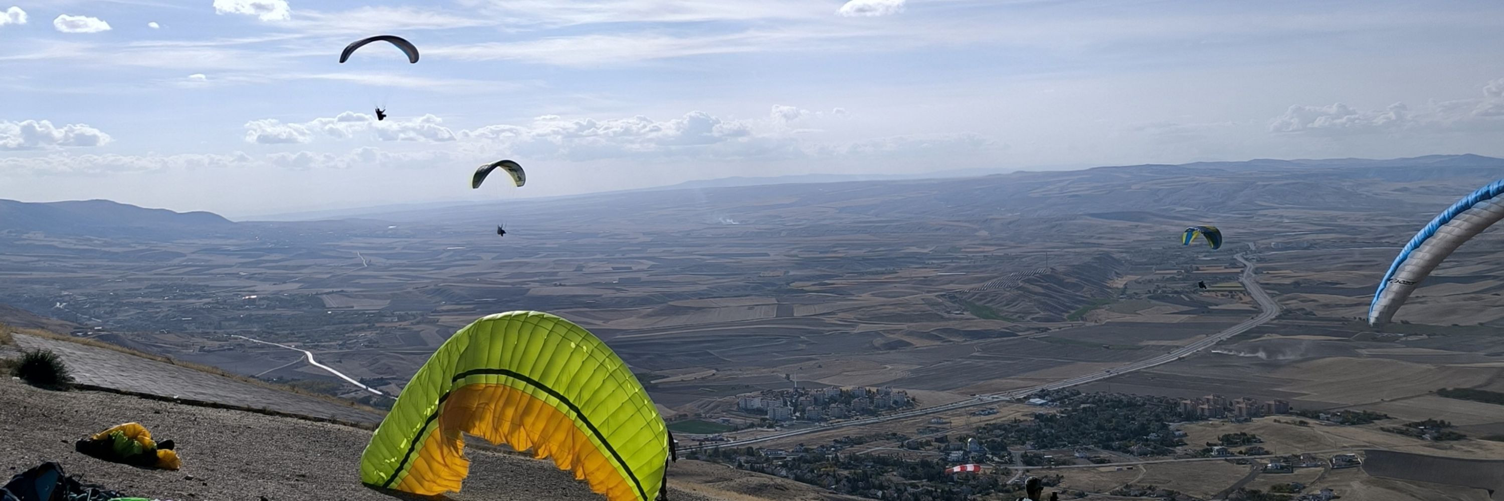 Servet Taş