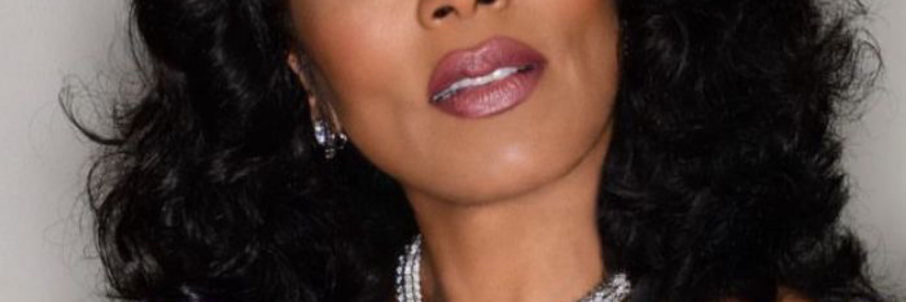 Santana ฺ｡*:･