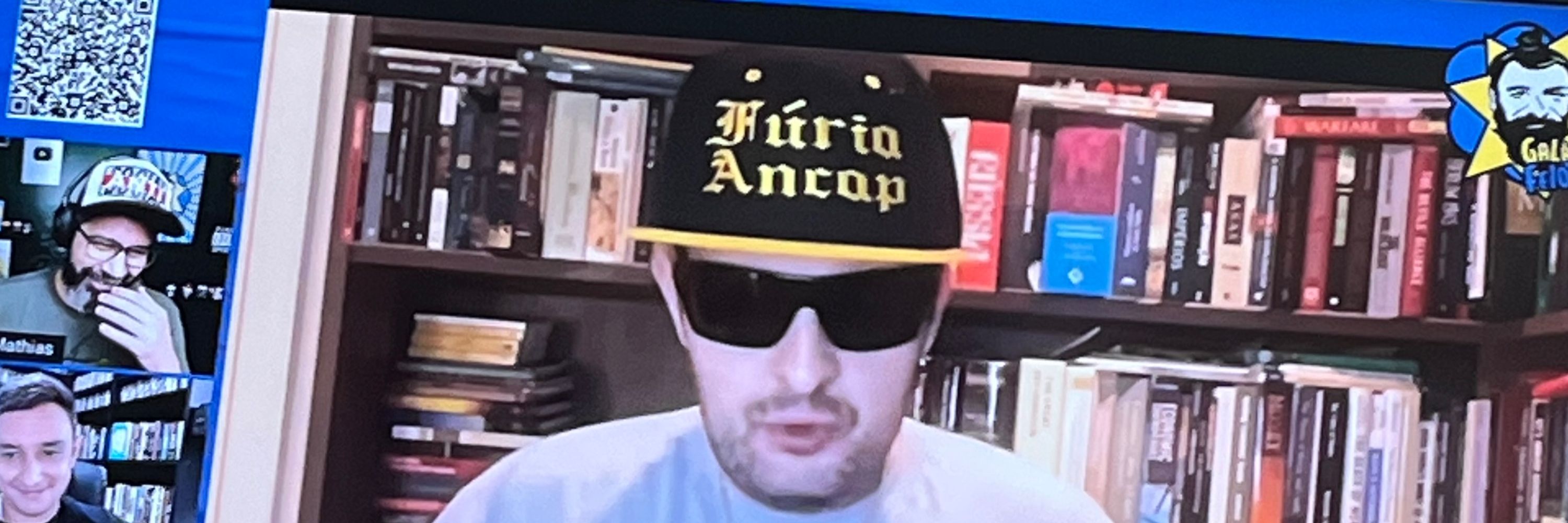 bia odeia o elon musk