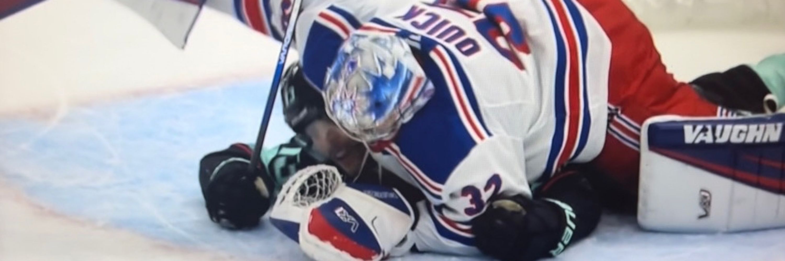y- Hockey Out of Context Loves Canada