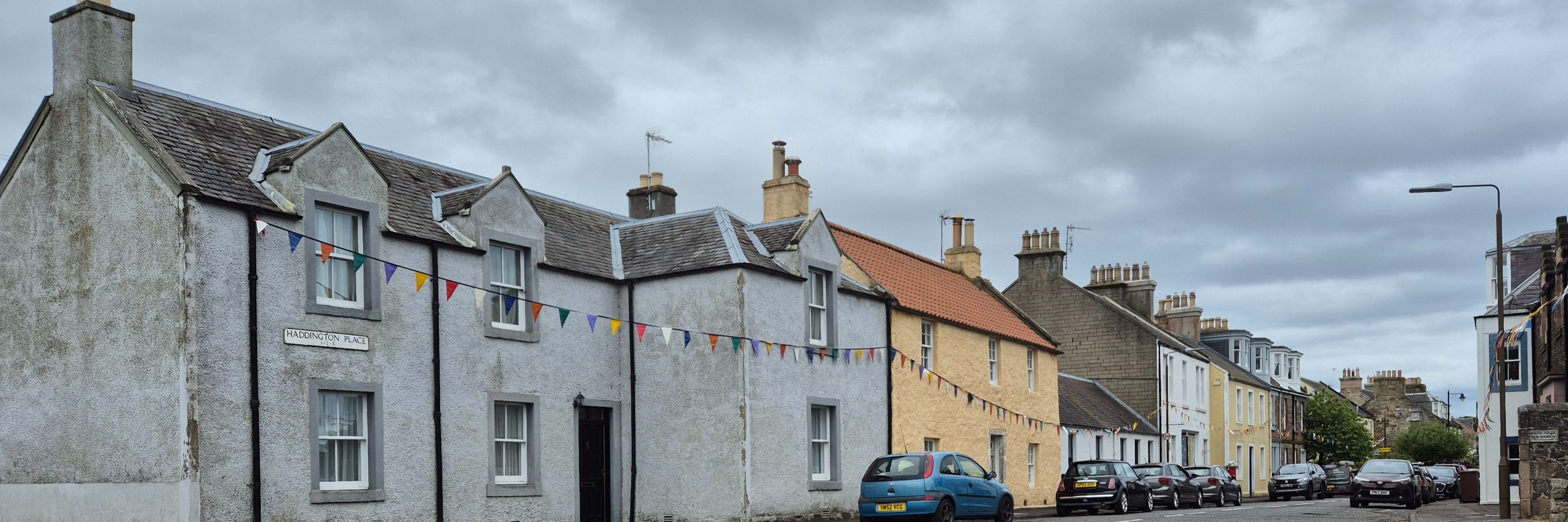 Lorna E Kinnaird (nee Muat)