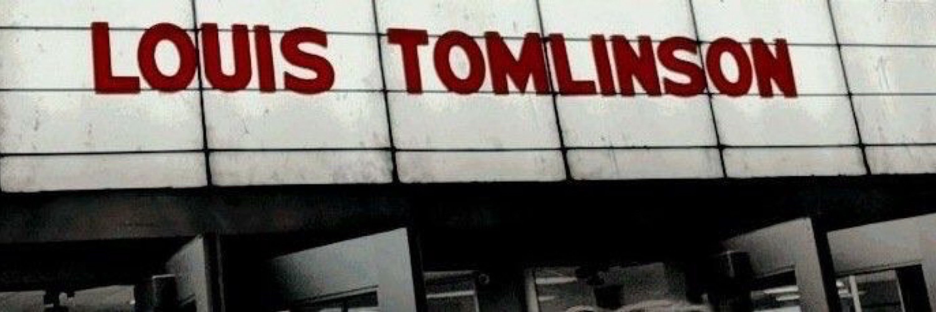 Ju|VIU O LOUIS
