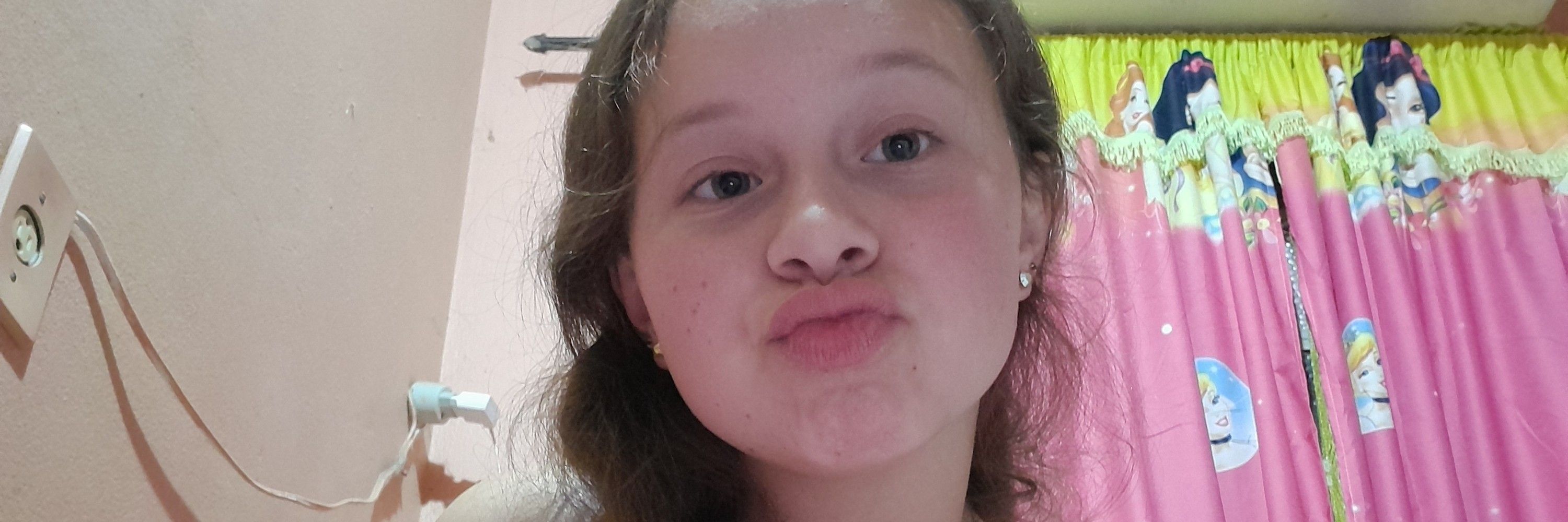 thais