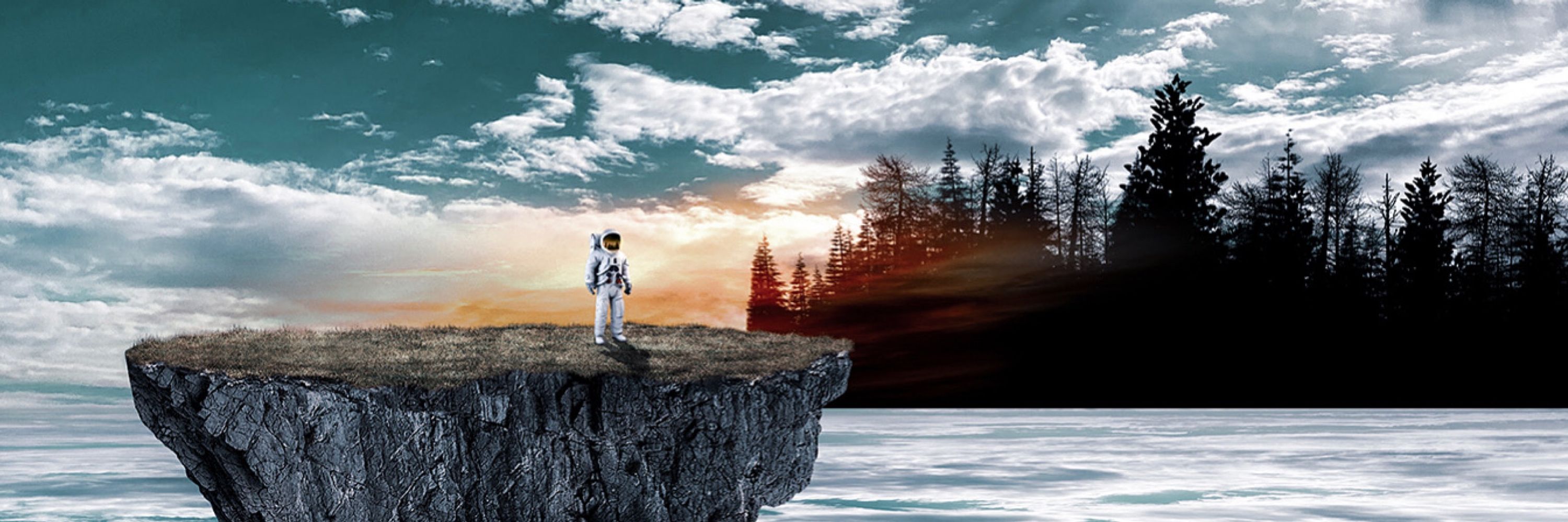 Lisa_andthemoon