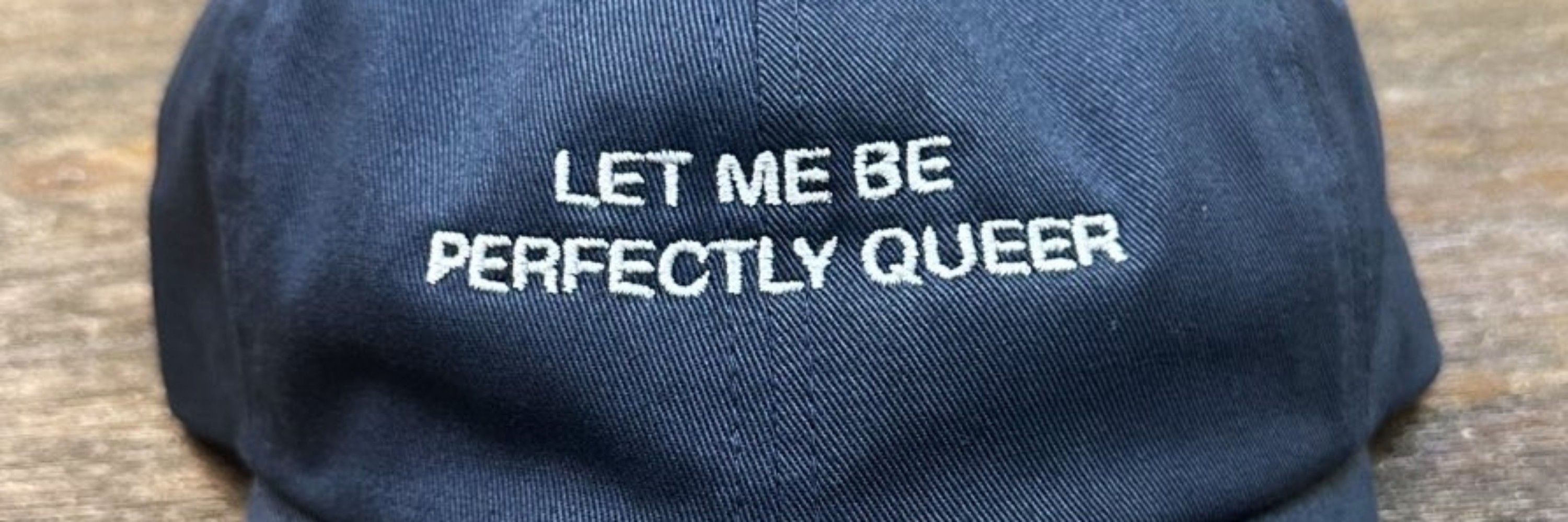 L, cozy gayass