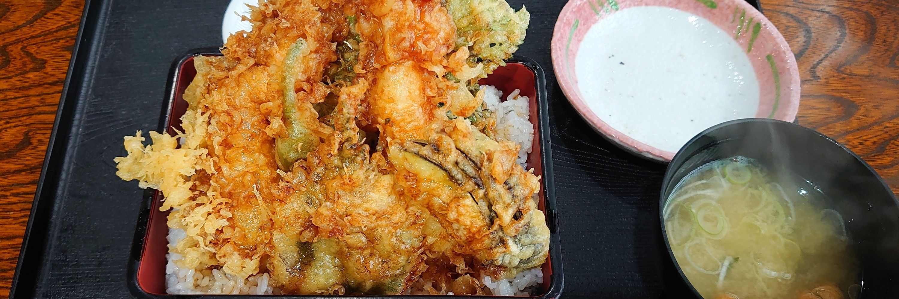 みすとん