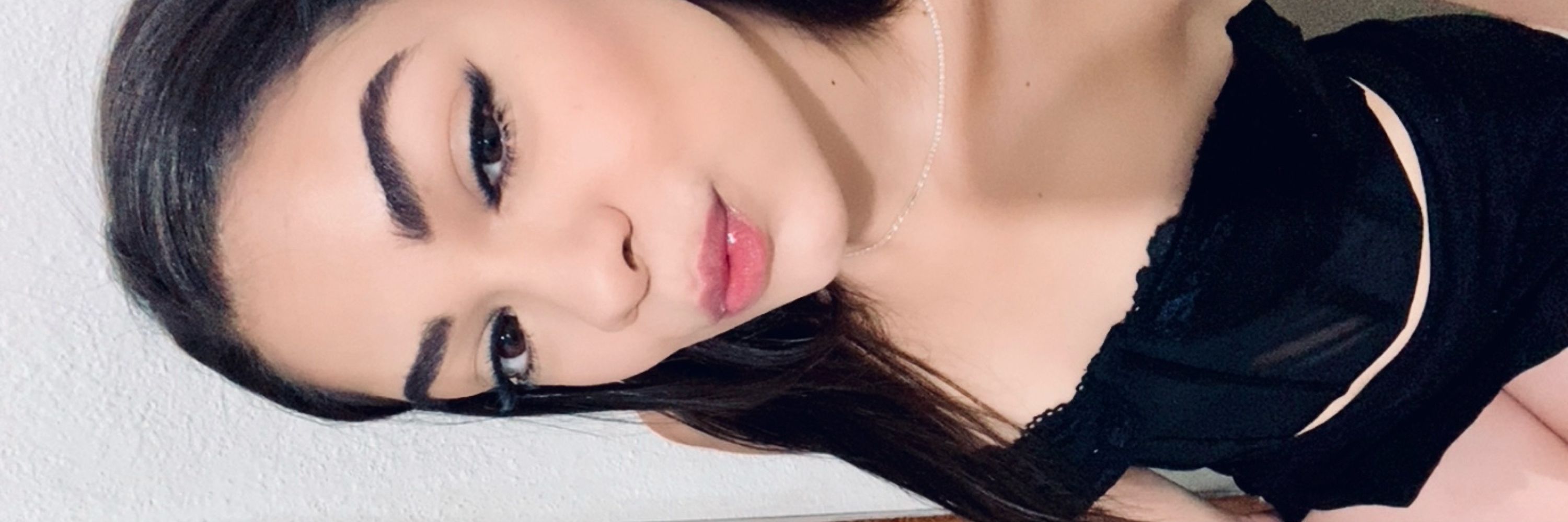 Ana Caroline
