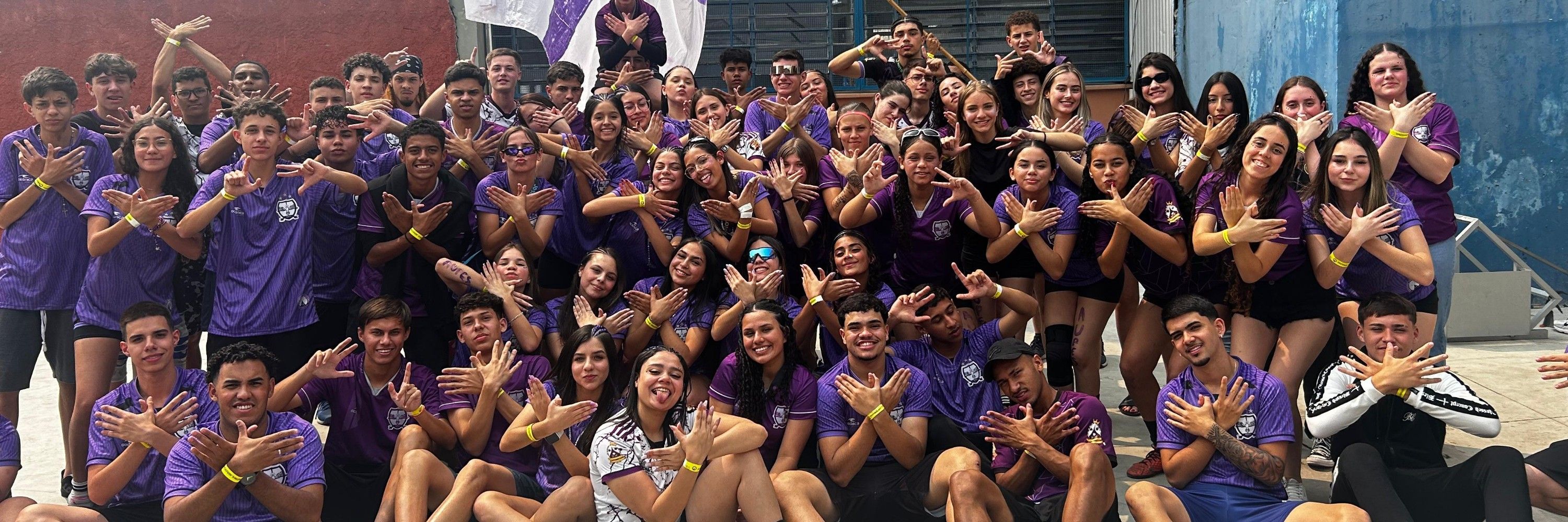 Lara silva du aupes neles💜🚀