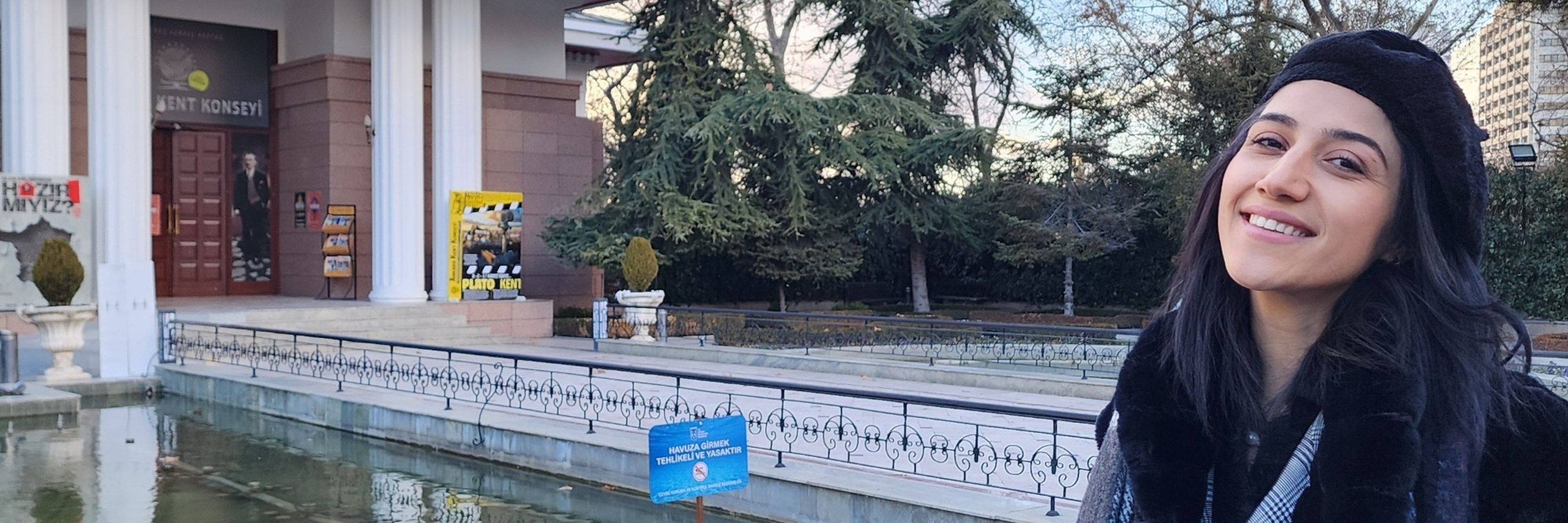 Düşünen Kadın