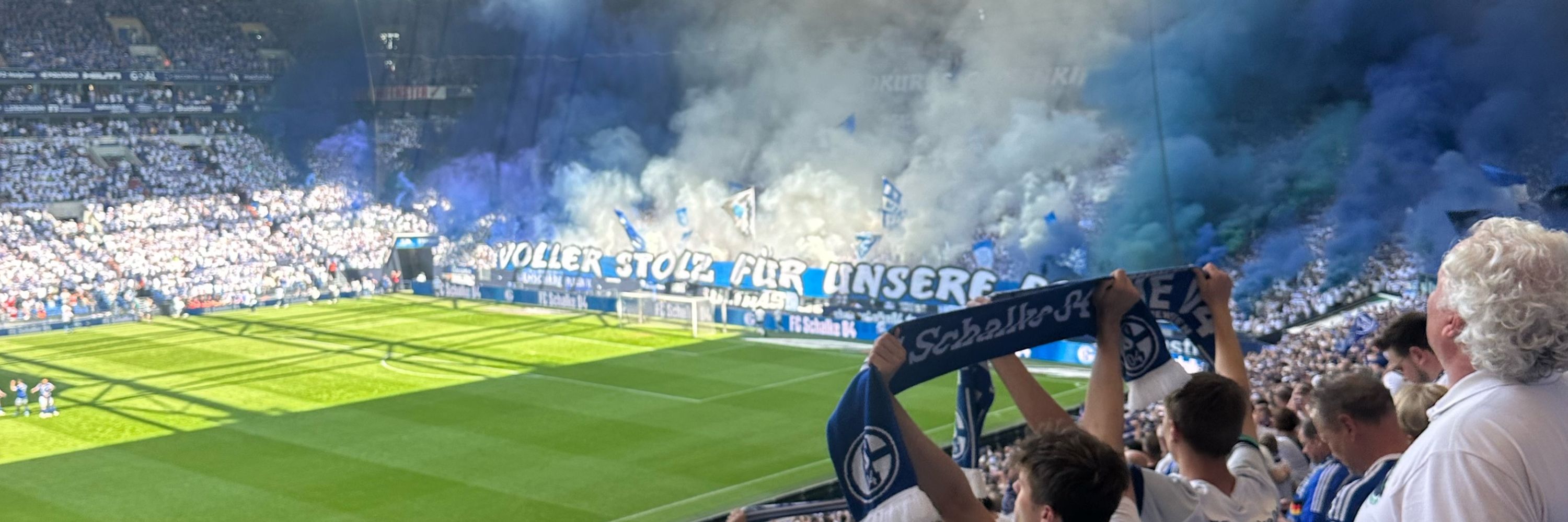 Kenan Karaman = Goat 🐐 💙🤍⚒️