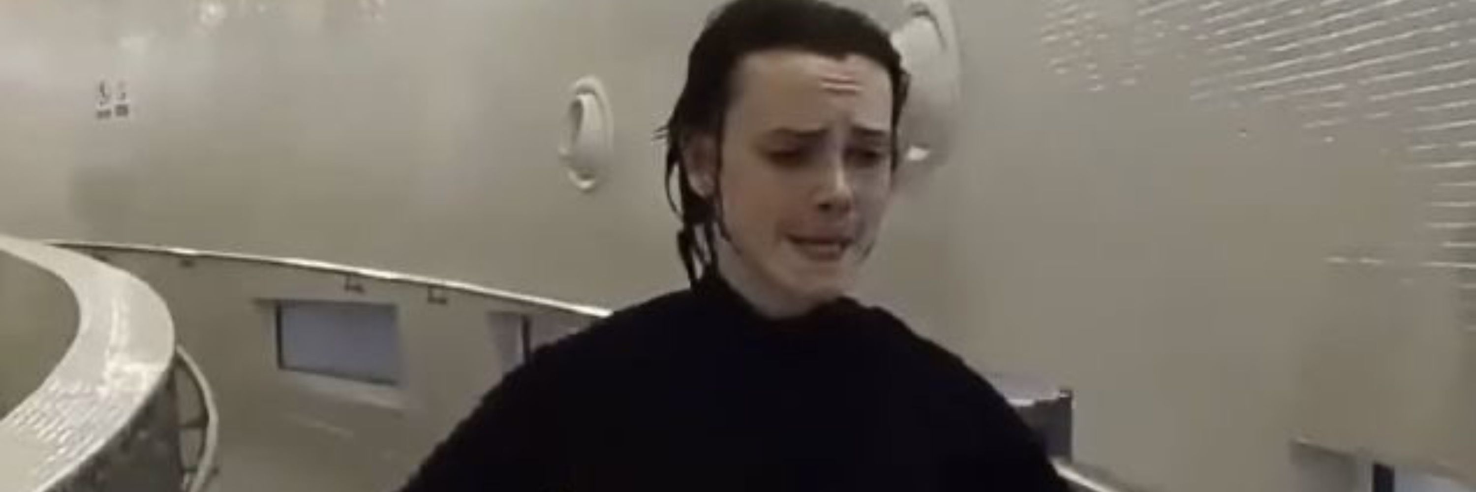 L 0 0
