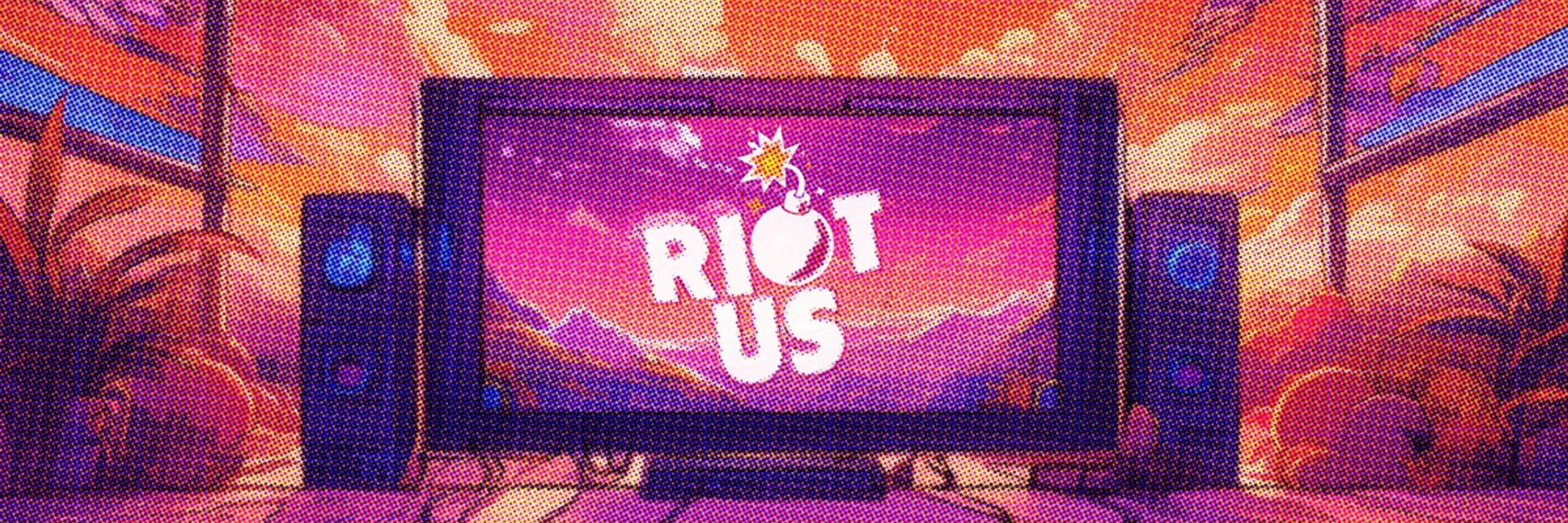 RIOTUS / Geek Girl Riot
