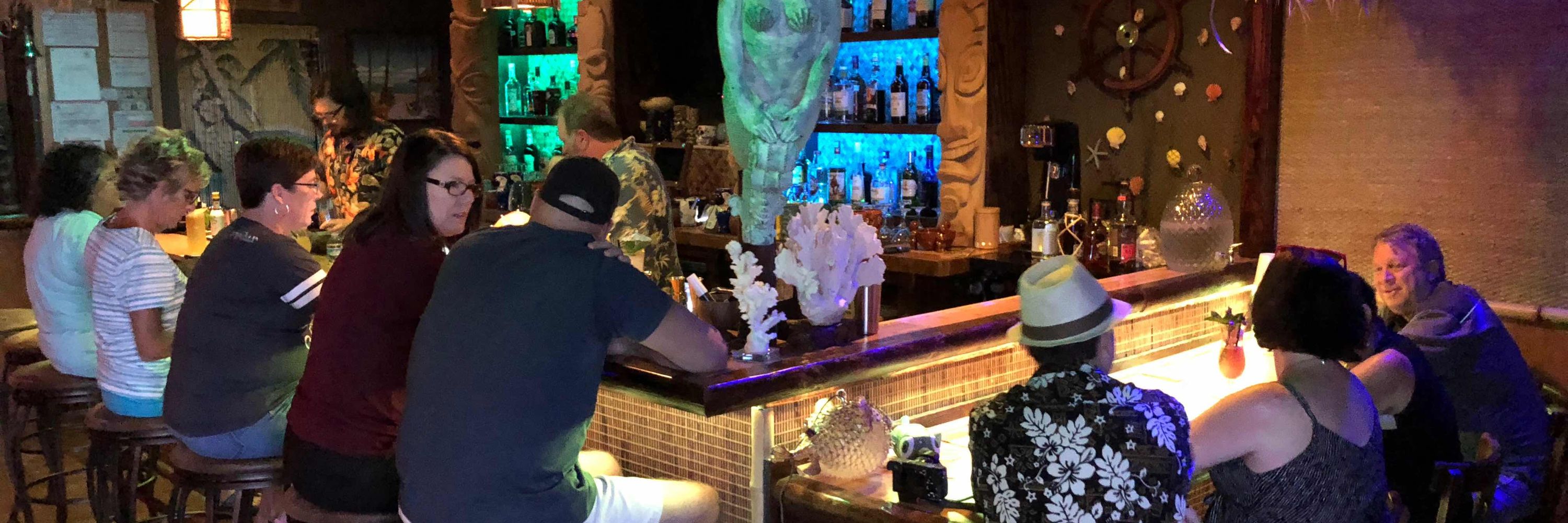 4 Kahunas Tiki Lounge